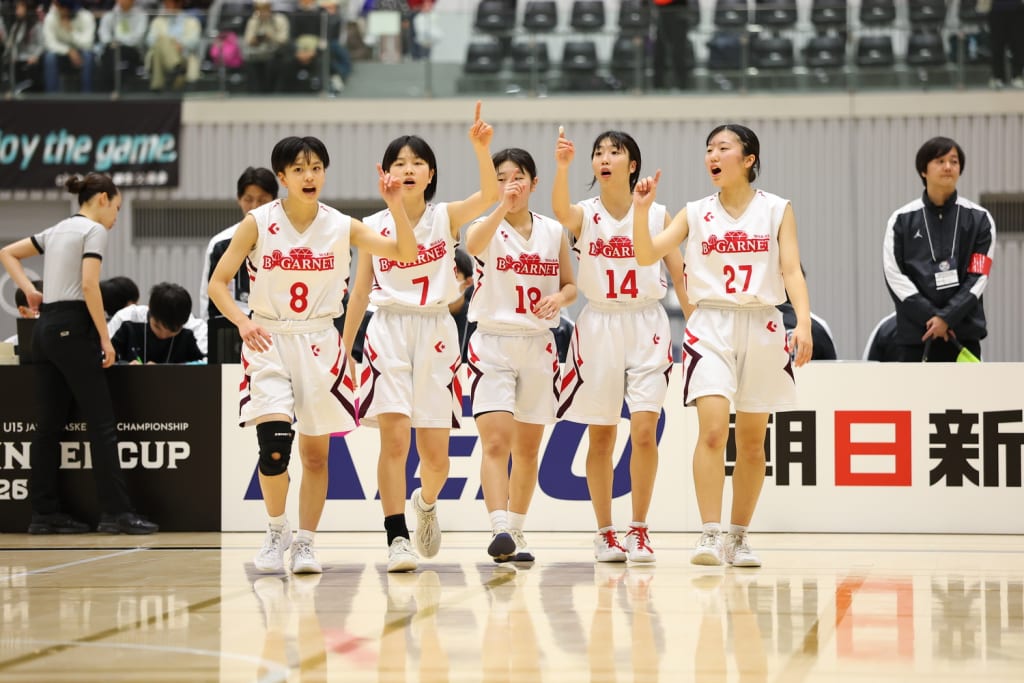 【現地レポート① / 女子 1 回戦】創部 3 年目のWAKASA B-GARNET が全国の大舞台で奮闘